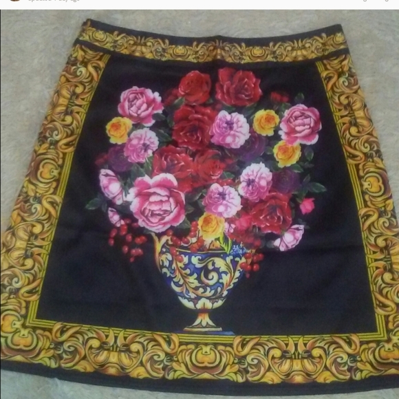 Dresses & Skirts - Italian Roses skirt